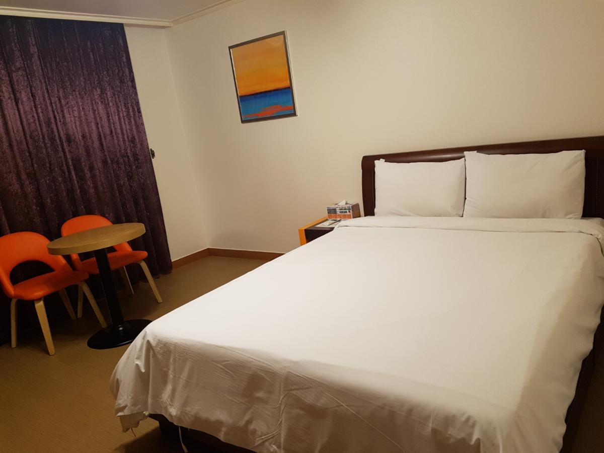 Crystal Motel Gangneung Eksteriør billede